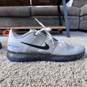 Mens Nike training shoes
